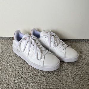 Adidas Women's Advantage Sneakers White and Copper Metallic 9.5